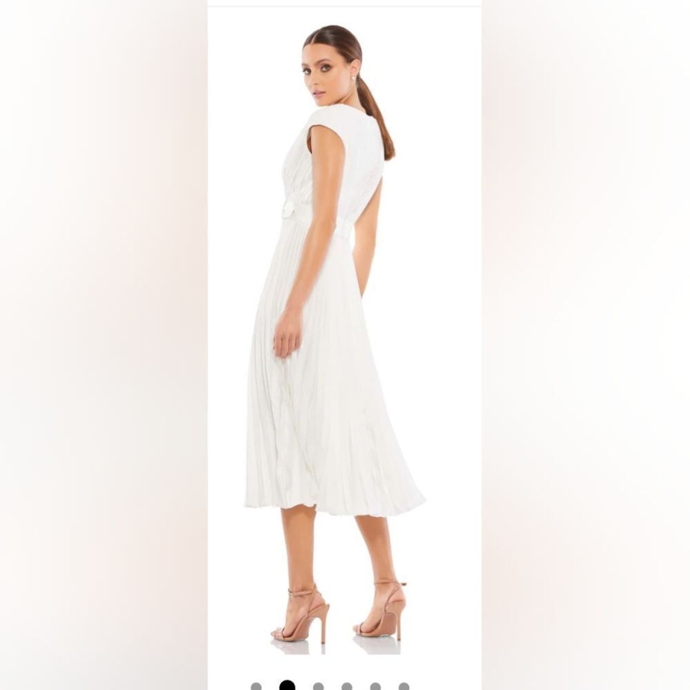 Mac Duggal 26483 Pleated Cap Sleeve Belted A Line Midi Dress NWT size 6 White - Picture 2 of 6